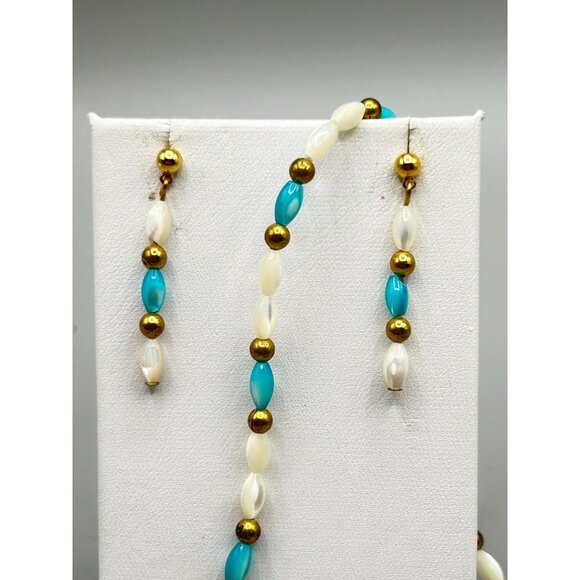 Necklace & Earrings Set White Turquoise Dyed Mother of Pearl Beads Gold Accents - Picture 3 of 6